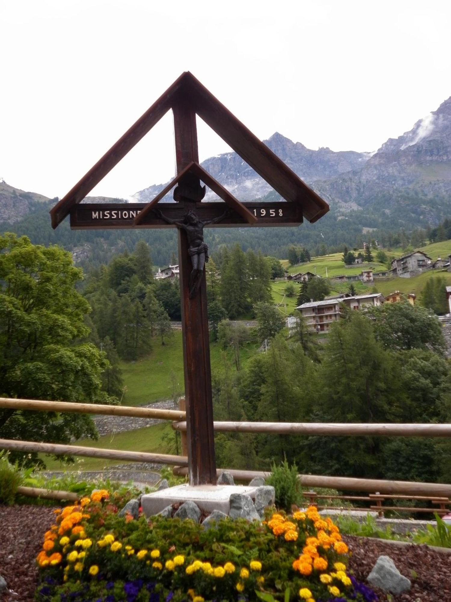 B&B A Pankeo Valtournenche Exteriér fotografie